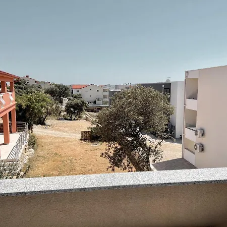 Giovanni Apartments Family Resort Hotel apartamentowy Mandre