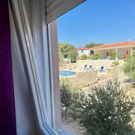 Giovanni Apartments Family Resort